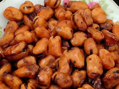 باقالی با طعم جدید و خوشمزه ‌ بپزید / باقالی با اسانس رب انار و سماق