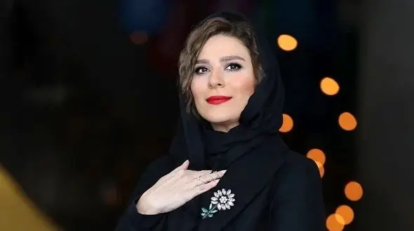 افتتاح سالن آرایشی سحر دولتشاهی با عروس زیبا