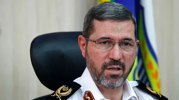 ابلاغ طرح ویژه ترافیکی ایام انتخابات/ خودرو حامل فرماندار ملایر ۱۰۰ متر پلیس را با خود کشیده است
