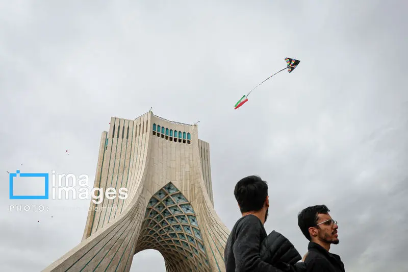 حضور مردم ایران در راهپیماتیی 22 بهمن 1404