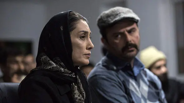 نگاهی به فیلم روزهای نارنجی” ساخته آرش لاهوتی / قلب های سرد