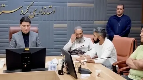جلسه استاندار کردستان و شهروندان سنندجی برای کمک به 2 خواهر زندانی در دستان پدر نامهربان
