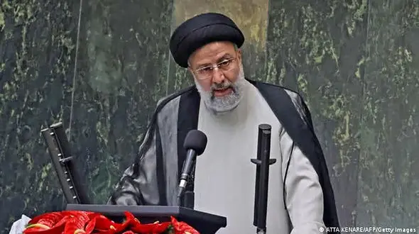 رئیسی: رتبه بندی معلمان با همکاری مجلس دنبال می‌شود + فیلم