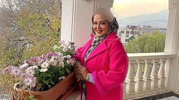 میزبانی درجه یک و بدون کم و کاست بهاره رهنما در دورهمی با بازیگران در خانه اش+عکس