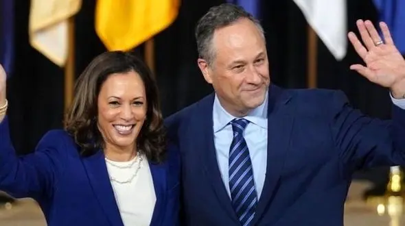 همسر  کامالا هریس به خیانت اعتراف کرد