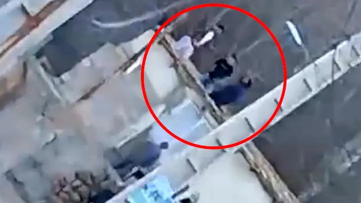 فیلم لحظه زورگیری از یک مرد روستایی در کیاسر مازندران