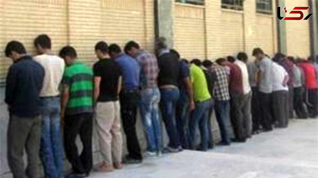 دستگیری 26 خرده فروش افیون در عملیات پلیس خرامه +عکس