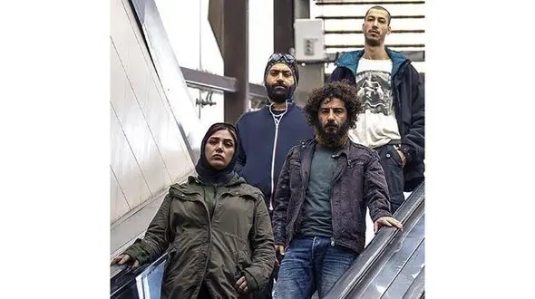 «لانتوری» مسافر پونا شد