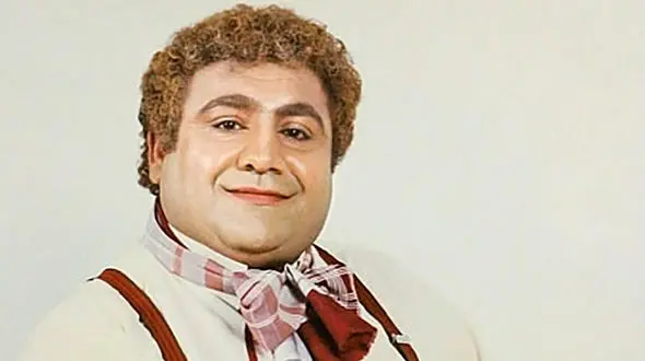 اولین عکس از مراسم عروسی بازیگر معروف ایرانی / آقای بازیگر چقدر ذوق زدست !