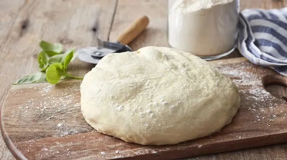 طرز تهیه خمیر مایه در خانه و پخت نان با آن