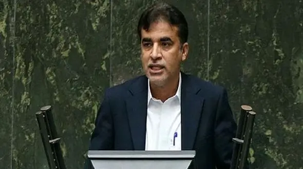 قیمت نان در سیستان و بلوچستان به 10 هزار تومان رسید / در ایرانشهر مردم باید پارتی داشته باشند تا نان بخرند 