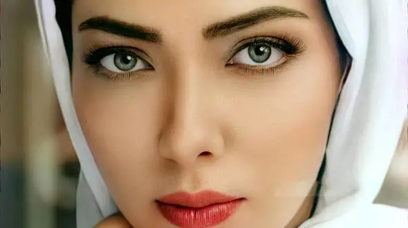 این مرد جذاب بدل لیلا اوتادی است ! / خانم بازیگر خدا را شکر کرد دختر است ! + عکس