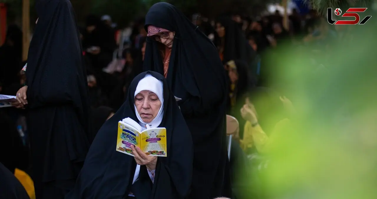 برپایی مراسم دعای عرفه در آرامستان باغ رضوان و پارک ناژوان