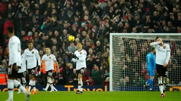 چهره عبوس شیاطین سرخ یک روز پس از تحقیر مقابل لیورپول+تصاویر