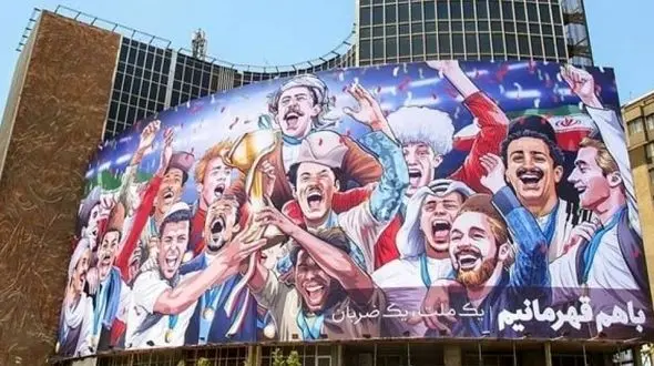 اشتباه پرهزینه در نصب بیلبورد ولیعصر/ بیلبورد تلویزیونی یک مرتبه 15 میلیارد ،بنری هر مرتبه 180 میلیون 