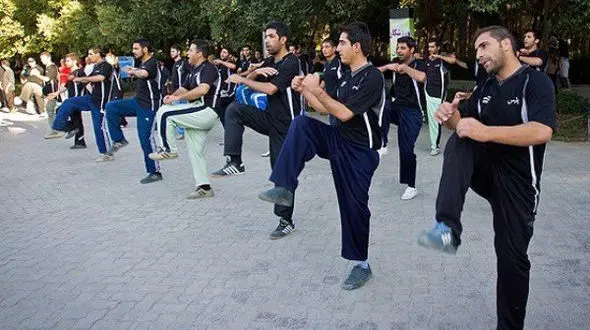 افراد بالای ۴۰ سال مراقب باشند