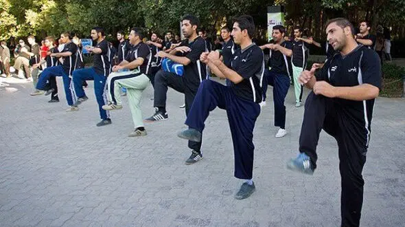 افراد بالای ۴۰ سال مراقب باشند