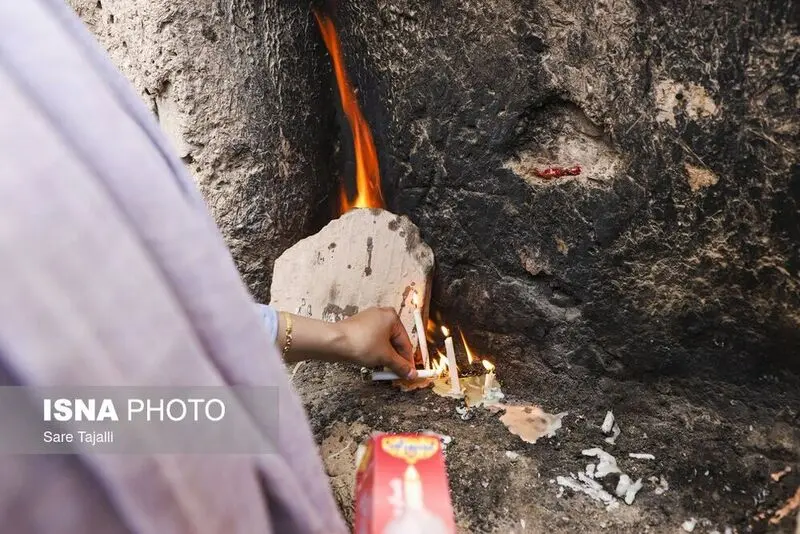 همبستگی مردمی در مراسم تندرستون کرمان