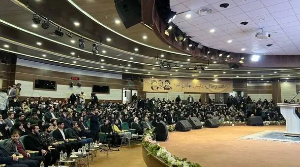 رئیس دستگاه عدلیه به سوال های دانشجویان پاسخ داد/ «وعده صادق ۳» ؛ و چرا با دانه درشت‌ها برخورد نمی‌شود؟ درخواست دانشجویان