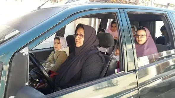 سرویس مدارس زیر ذره‌بین پلیس؛ خودروهای فاقد ایمنی از چرخه فعالیت خارج می‌شوند
