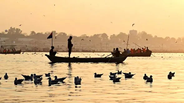 فیلم / جسد روی آب رودخانه همه را به اشتباه انداخت!