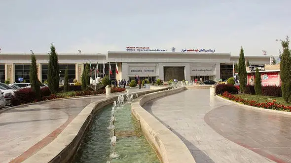 فرود اضطراری هواپیمای دبی به علت بیهوشی خلبان در شیراز