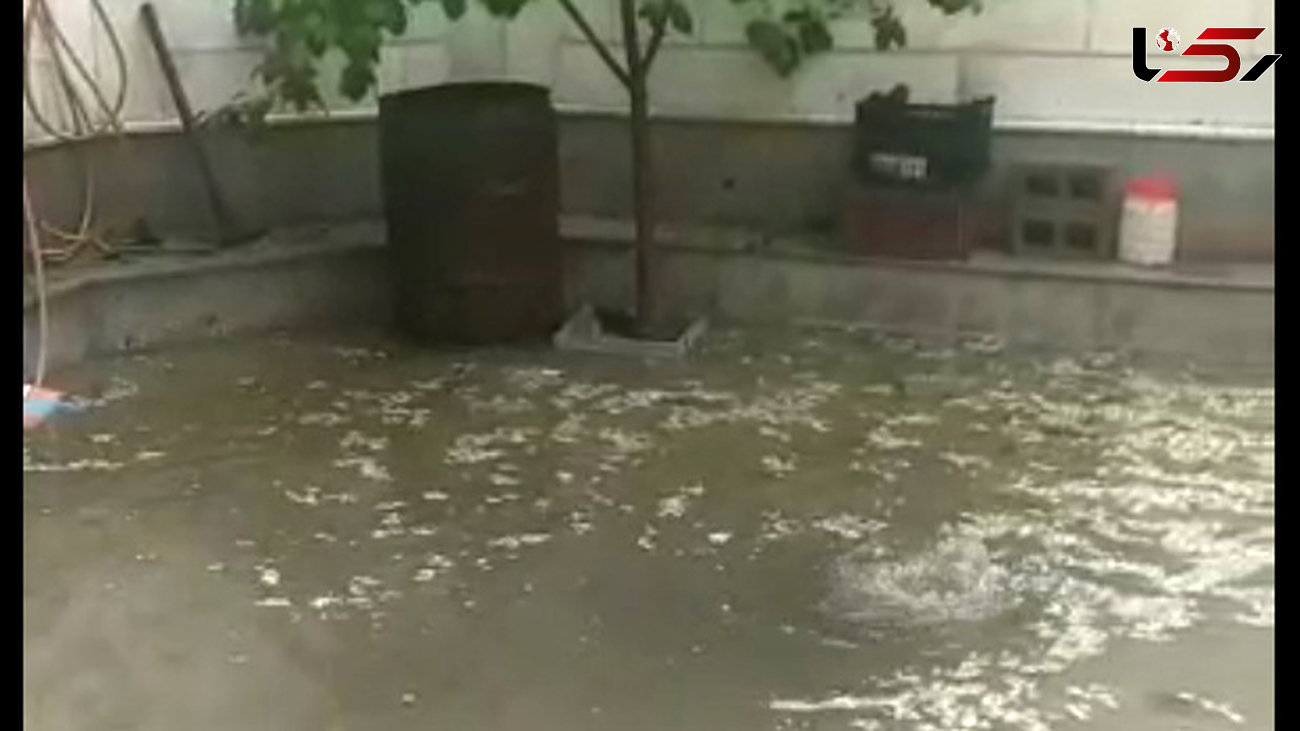 بروز مشکلاتی برای برخی از همشهریان در پی بارش سنگین تگرگ روز شنبه