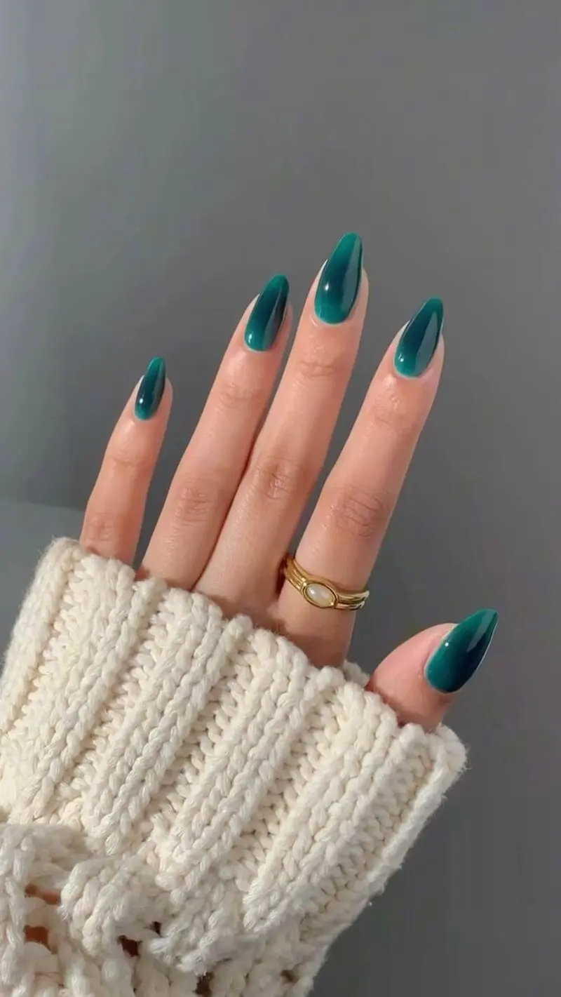 لاک ناخن ژل آیس سبز