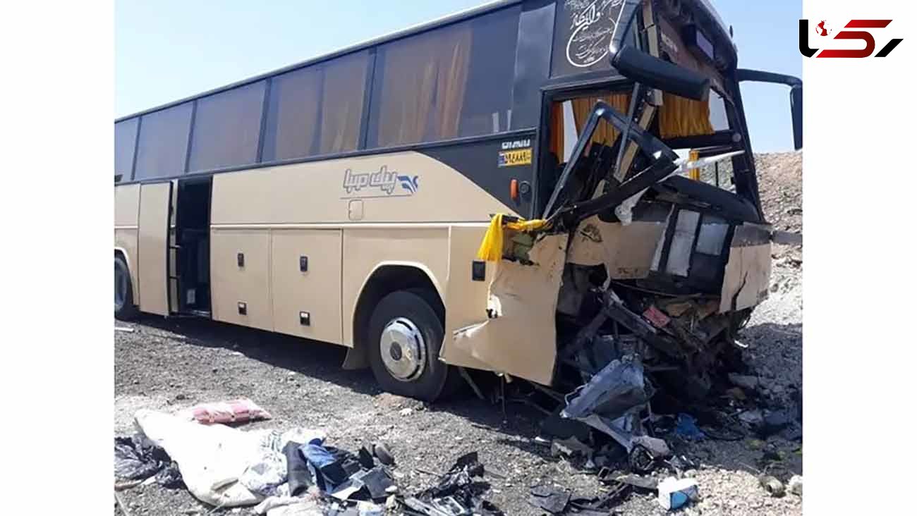 تصادف اتوبوس در آزادراه تهران-قزوین با 8 مصدوم