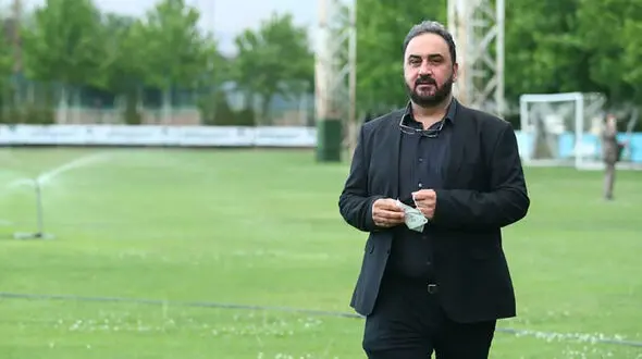 خورشیدی: سرپرست جدید تیم ملی ماهیانه 100 میلیون حقوق می گیرد