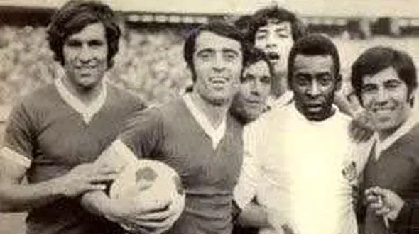 وقتی پله به تیم فوتبال ایران گل زد! + عکس های خاطره انگیز