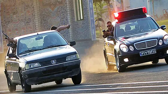 سارق خودرو با خودروی سرقتی توسط پلیس بازداشت شد