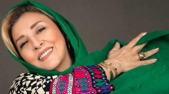 نظرخواهی مرجانه گلچین درباره این عکس / به نظر شما من در این عکس دارم سرم و بر می دارم میرم؟