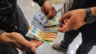 این 5 مرد بازار دلار و ارز تهران را آشفته کردند / پلیس بموقع رسید !