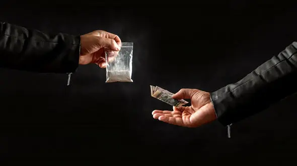 ازدواج بیوه 15 ساله با قاچاقچی معروف مشهد