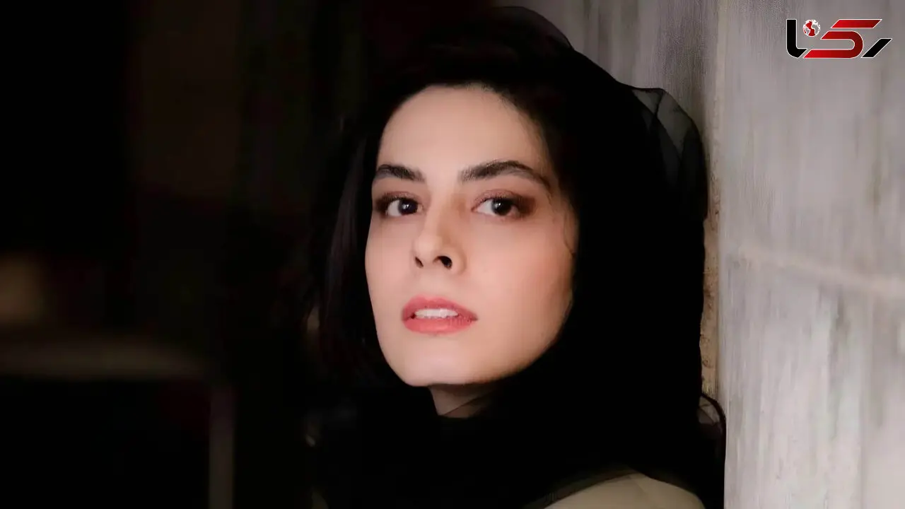 فیلم/ نگاهی به حضور بازیگران در مراسم تشییع مریم همتیان / از گریه ها تلخ خانواده اش تا حضور شیدا یوسفی و سامان صفاری