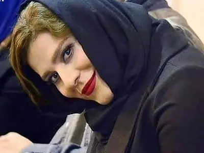 جدیدترین عکس سحر دولتشاهی با استایل‌ جالب در جشنواره‌ روسیه با دستبند به سبک مصر باستان