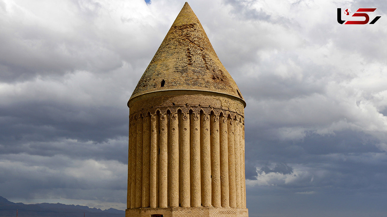 میل رادکان / عکس قدیمی از برج دوره قاجار را ببینید
