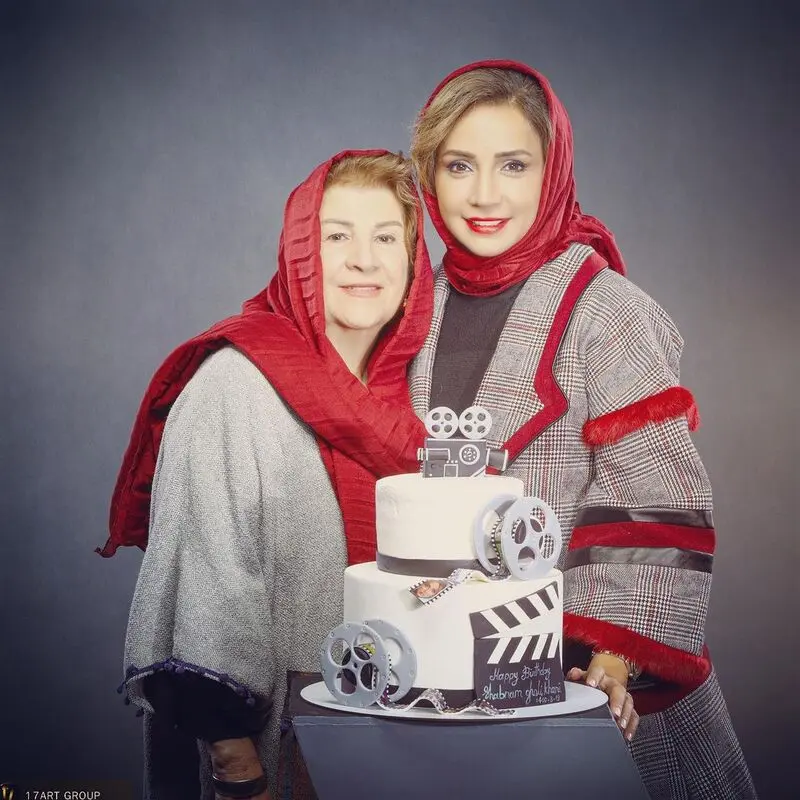 شبنم قلی خانی