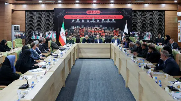 پزشکیان: مردم آب پاکی را روی دست دشمنان ریختند