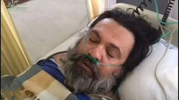 فیلم جگرسوز از لحظه نوشتن وصیت نامه توسط رضا ایرانمنش در بیمارستان / لحظات درد کشیدن آقای بازیگر محبوب روی تخت بیمارستان / دعایش کنید