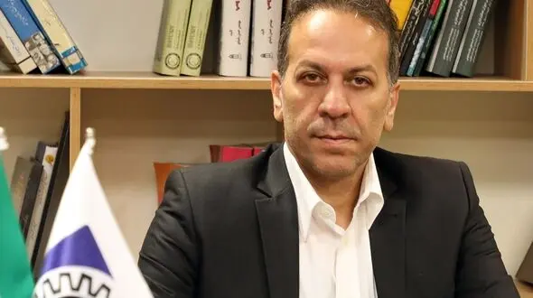 جنگ؛ ۶۰ فرش فروشی را تخریب کرد/ صادرات فرش دستباف به بن‌بست رسیده، حتی به شهرهای دیگر!/ درخواست کردیم مالیات ۱۴۰۴ را ببخشند/ معیشت هشت میلیون نفر به صنعت فرش وابسته است
