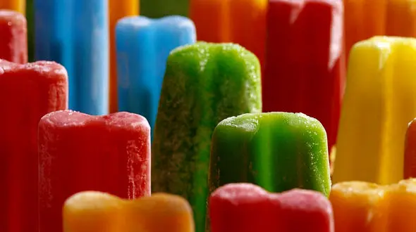 طرز تهیه بستنی یخی رژیمی