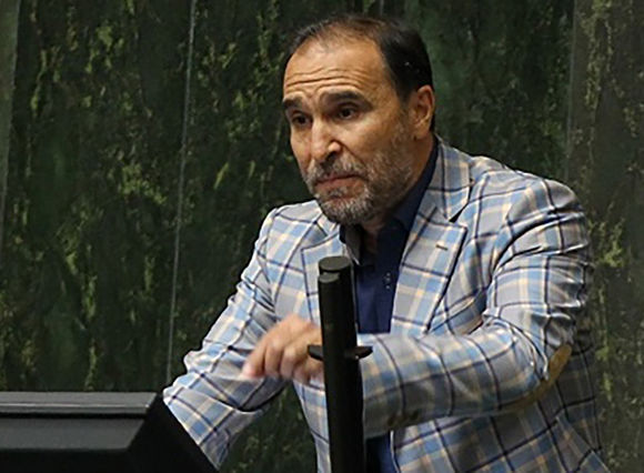 نماینده مجلس: چه بخواهیم و چه نخواهیم، امروز شاهد سقط جنین زیرزمینی هستیم/قانون جوانی جمعیت نیاز به بازنگری دارد 