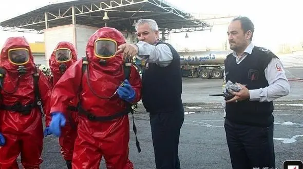 نشت گسترده اسیدنیتریک در کارخانه محصولات لبنی در بزرگراه فتح + عکس 