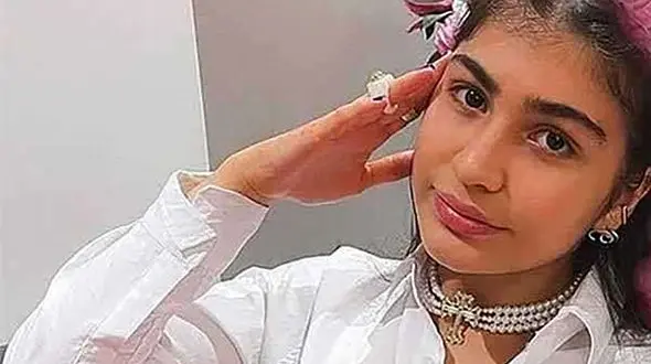 جنجال فیلم شنای نامتعارف دختر علی دایی در ترکیه ! / بازی با فرهنگ و آبروی پدر !