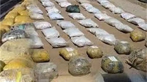 مخفیگاه سوداگر مرگ در محاصره پلیس آمل