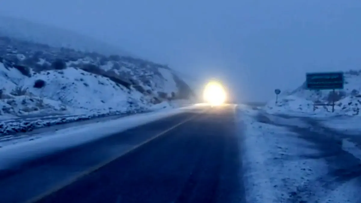 فیلم کولاک و برف در جاده نورآباد به نهاوند