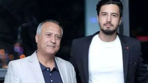 استوری غم‌انگیز و پر از استعاره مهرداد صدیقیان در فراق پدر مرحومش: دلشوره‌هایم را از موهای نقره‌ایم کنار می‌زند پانسَمان قلب مجروح مرا عوض می‌کند!