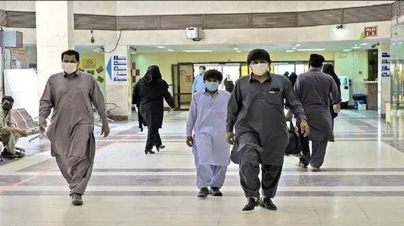 بی شناسنامه ها برای دریافت واکسن کرونا مراجعه کنند / واکسیناسیون اتباع خارجی صرف نظر از مدارک اقامتی انجام می شود